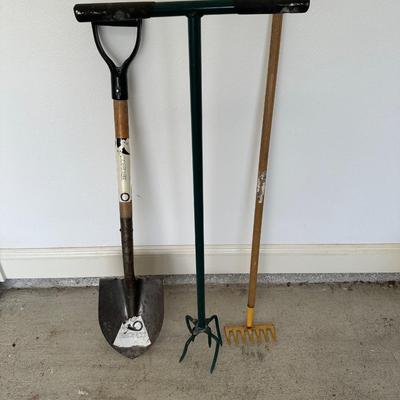 Garden Tool Lot