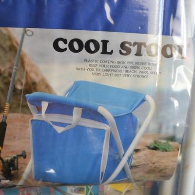 LOT 287. TWO RIO BEACH CHAIRS AND COOLER STOOL