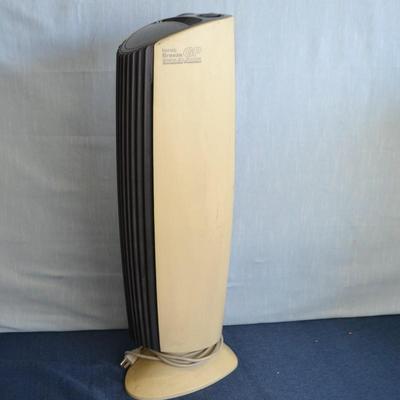 LOT 288. IONIC BREEZE AIR PURIFIER EstateSales