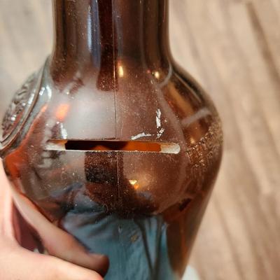 5 Four Roses Whiskey Bottle Banks with Original Baltimore  Box 1960's
