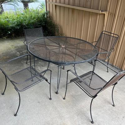 Wrought Iron Table with 4 Chairs