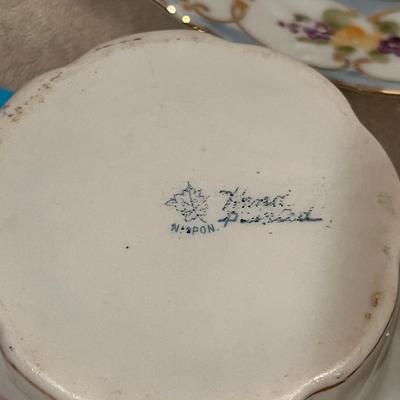 Nippon Set of 3 Ramekins/ Custards w/ Liners