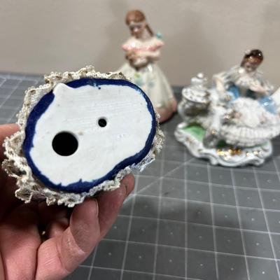 4 Ceramic Figurines 