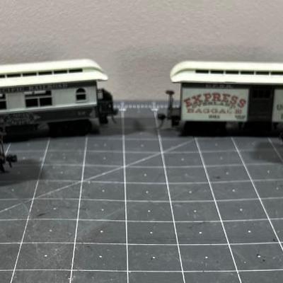 Union Pacific Train Cars (4) 
