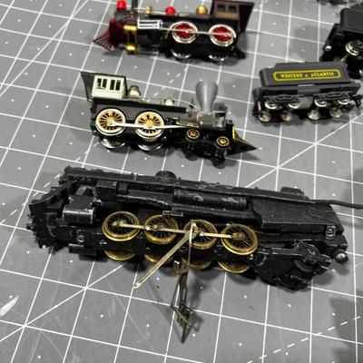 Large Lot of HO Steam Engines 