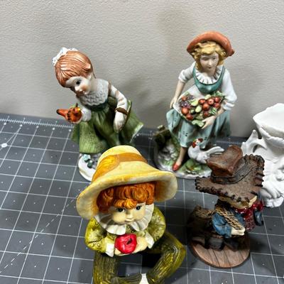 Ceramic Figurines 8 