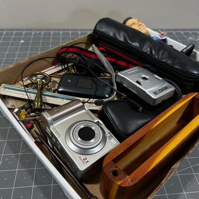 Misc. Lot Camera, Mitt Romney, Collectibles! 