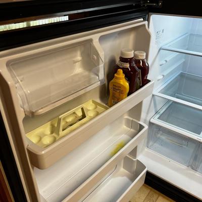 General Electric Refrigerator 