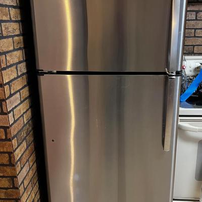 General Electric Refrigerator 