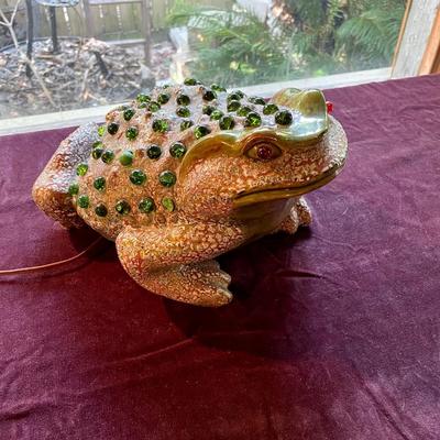 Frog lamp