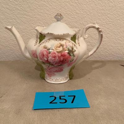 Bone China Roses Tea Pot