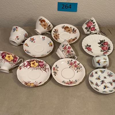 Lot of 6 Bone China Cups & Saucers
