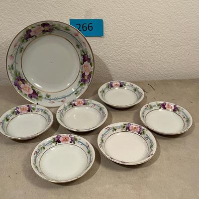 Nippon Berry Bowl Set