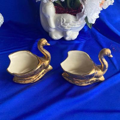 STANGOL GOLDEN GEESE AND AVON PORCELAIN