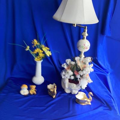 STANGOL GOLDEN GEESE AND AVON PORCELAIN