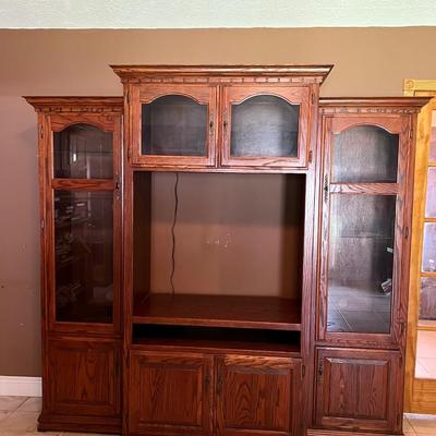EAGLE Furniture 3 Piece Entertainment Center *Read Details
