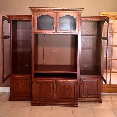 EAGLE Furniture 3 Piece Entertainment Center *Read Details