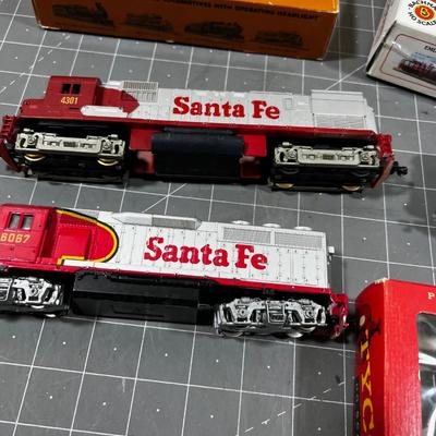 HO Scale Train Engines Santa Fe