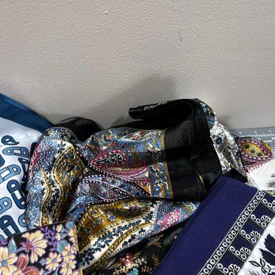Scarfs and Handkerchiefs  