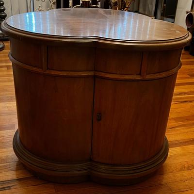 Pecan Clover Leaf Shaped End Table