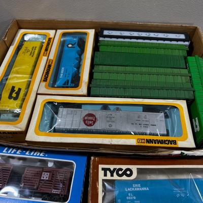 Box of HO Scale Box Cars 