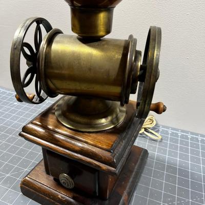 Coffee Grinder Lamp 