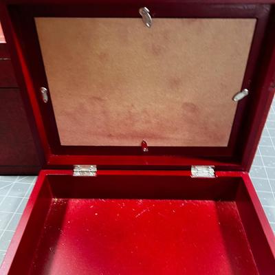 2 Keepsake Boxes 