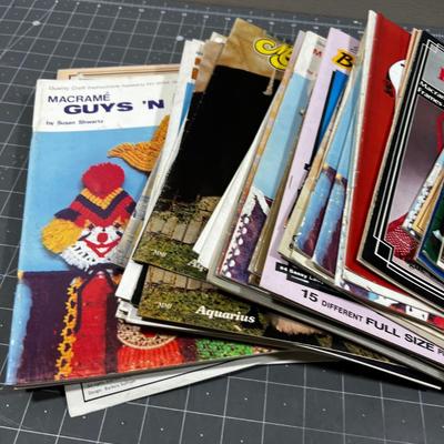 Magazines for Crafting Macrame 