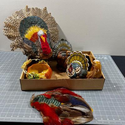 Turkeys Mostly, plus Cornucopia & Pumpkins. 