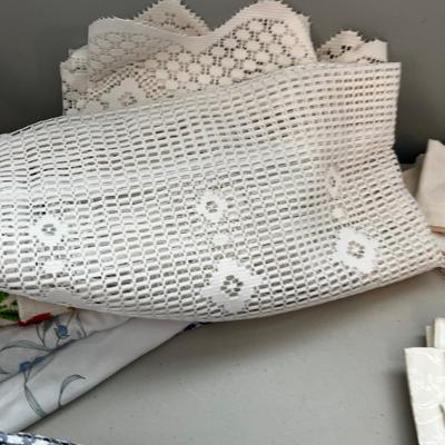 Large Lot of Household Linens: Table Clothes, Napkins, Hankies, Pillow Cases etc. Plus