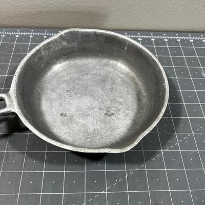 Susquehanna Cast Aluminum / Pewter Pan 