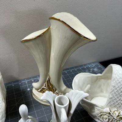Nice White Swans, Basket, Vase, Ceramics