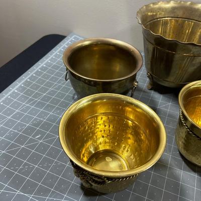 Lots of Brass Planters (8)