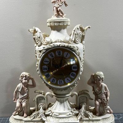 Large FANCY Mantel Clock 