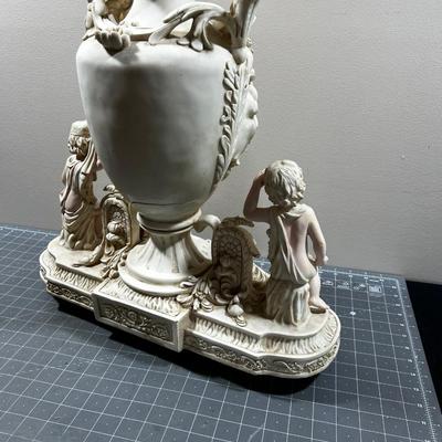 Large FANCY Mantel Clock 
