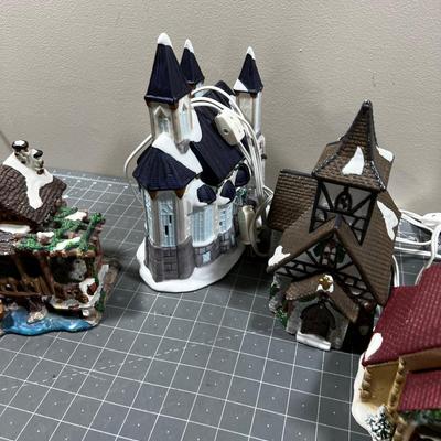 Christmas Town Lots of Churches. FUN Holiday Spirit!