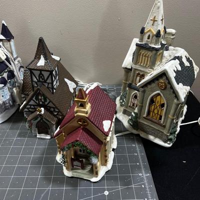 Christmas Town Lots of Churches. FUN Holiday Spirit!