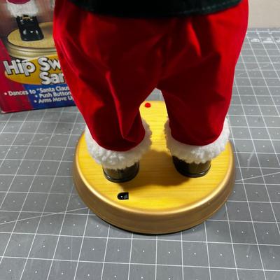 Hip Swinging Santa Buttâ€¦. 