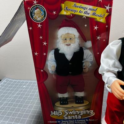 Hip Swinging Santa Buttâ€¦. 