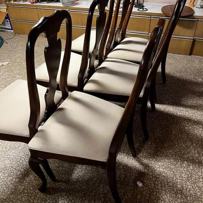 6 Queen Anne Style Dining Chairs
