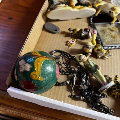 Decorative Parts and Pieces: Animals, Clock, etc. 