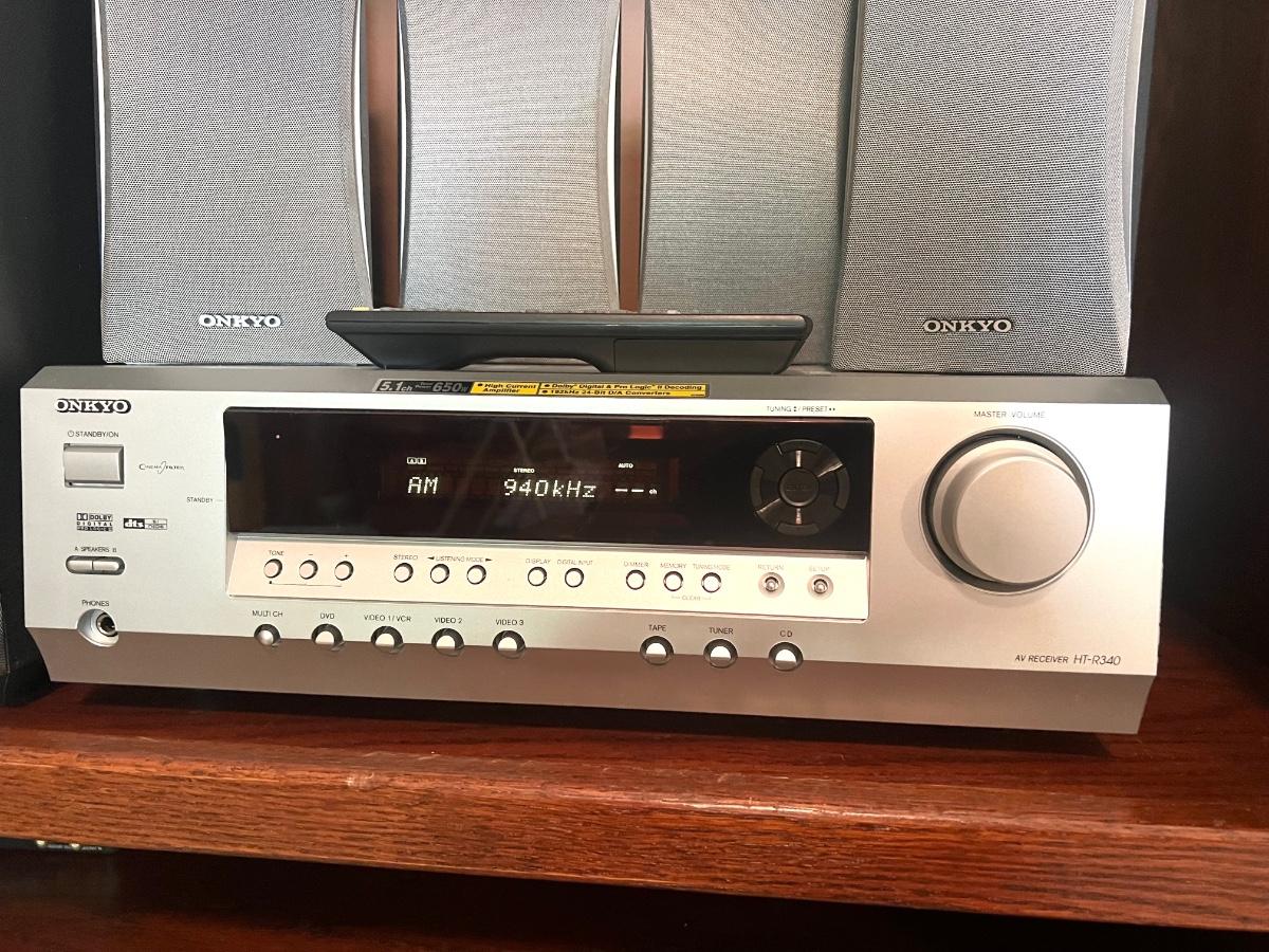 ONKYO HT-R430 Surround Sound | EstateSales.org