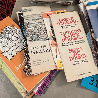 Lot of National Geographic maps