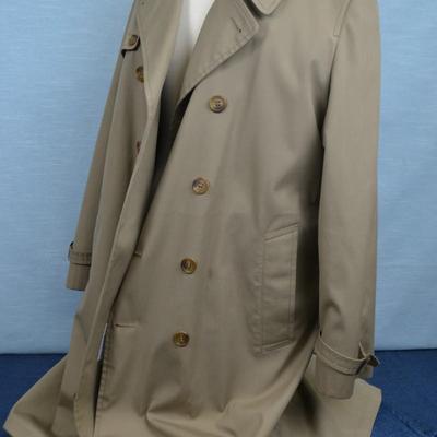 LOT 306. LONDON FOG OVER COAT