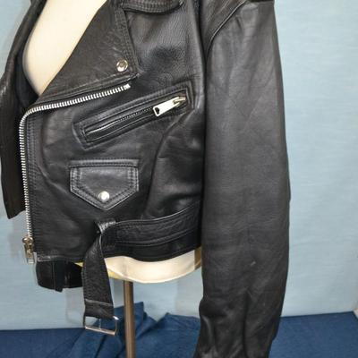 LOT 311. LADIES LEATHER BIKER STYLE JACKET
