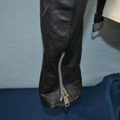 LOT 311. LADIES LEATHER BIKER STYLE JACKET