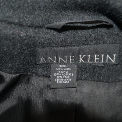 LOT 310  ANNE KLEIN WOOL COAT.