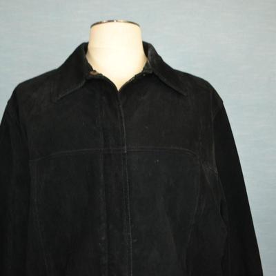 LOT 313. MENS EXTRA LARGE SUEDE JACKET