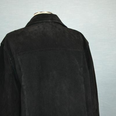 LOT 313. MENS EXTRA LARGE SUEDE JACKET