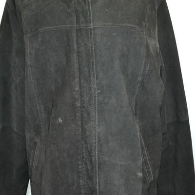 LOT 313. MENS EXTRA LARGE SUEDE JACKET